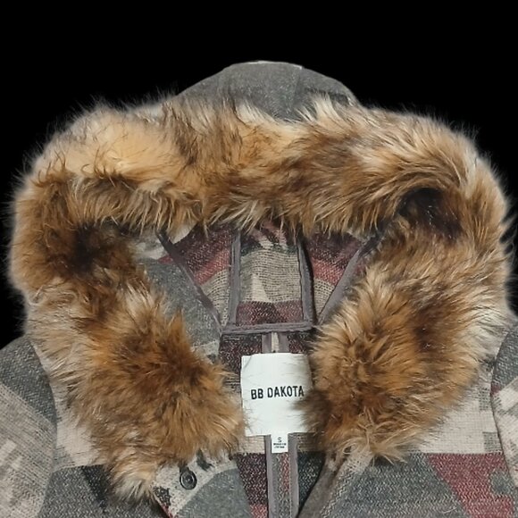 BB Dakota Aztec Poly Wool Blend Faux Fur Hooded Coat - Picture 1 of 6